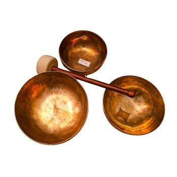 Sanfte Stabilität & feine Vibration - 3er Klangschalen-Massage-Set für sensible Menschen, auch für Jugendliche mit ADHS - Ø 16,7 - 21,9 cm, 2,55 kg