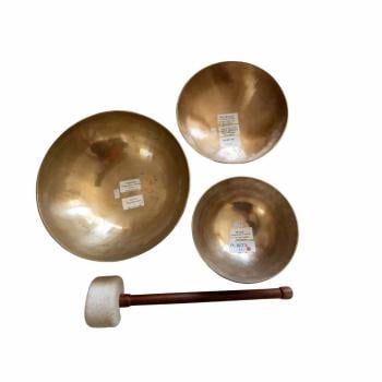 Erden, Herz öffnen, den eigenen Bedürfnissen folgen - klar denken und sprechen - Set aus 3 Planetenschalen mit Solfeggio, Ø 16,5 -24,4 cm, 2,77 kg