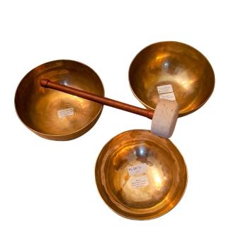 Lebensenergie spüren, Vertrauen vertiefen und Raum für Wandel öffnen - Klangmassage & Klangpädagogik Set für Kinder und Jugendliche aus 3 Planetenschalen, Ø 19,3 -20,8 cm, 2,9 kg