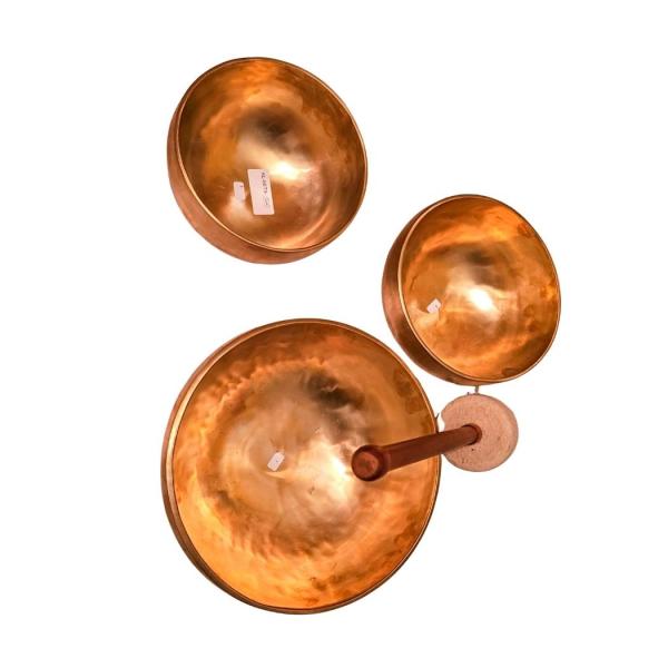 Stabilität & Klarheit im Raum - für Meditation, Gruppen & Klangpädagogik - Set aus 3 Klangschalen, Ø 17,1 - 23,5 cm, 3,55 kg