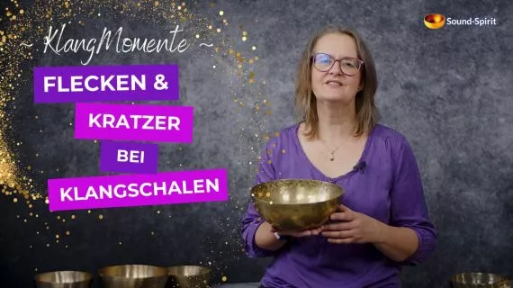 Klangschalen mit Flecken und Kratzern